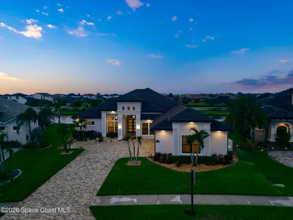 8719 Serrano Circle, Melbourne, FL 32940