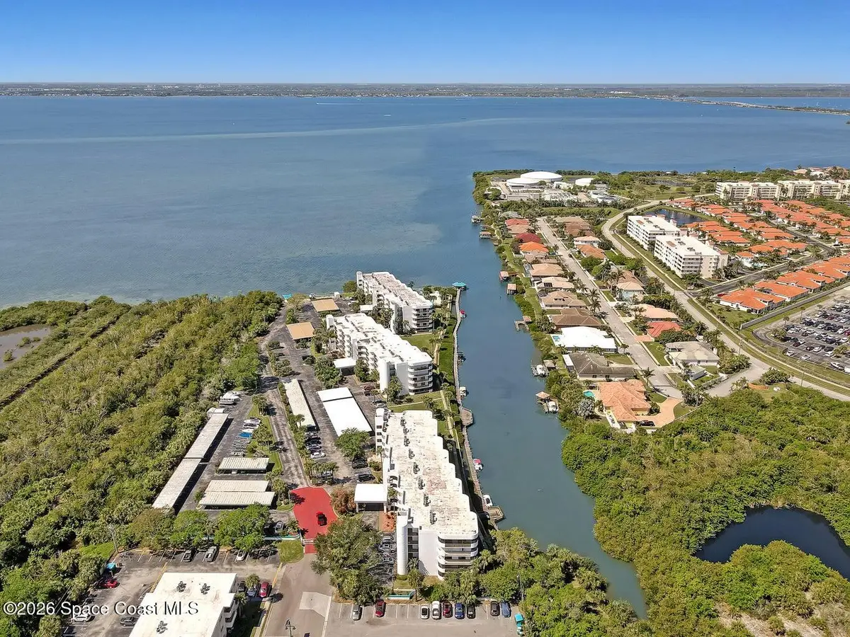 300 Columbia Drive #1103, Cape Canaveral, NC 32920 - #1