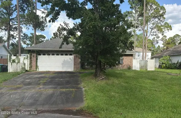 2456 Coachman Drive, Deltona, FL 32738