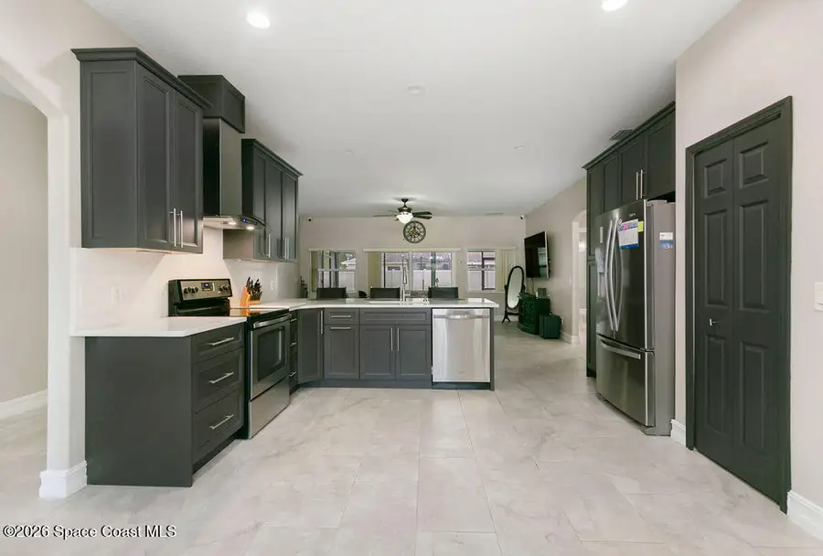426 Oakleaf Street Sw, Palm Bay, FL 32908 - #2