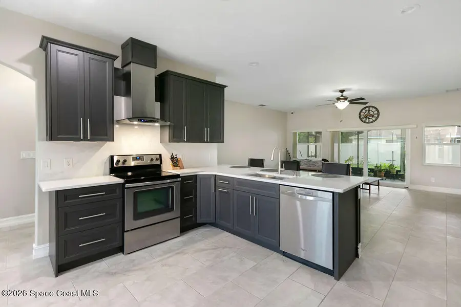 426 Oakleaf Street Sw, Palm Bay, FL 32908 - #3