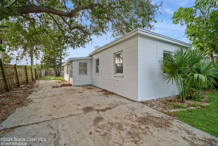 2154 Henry Street Ne, Palm Bay, FL 32905 - #2