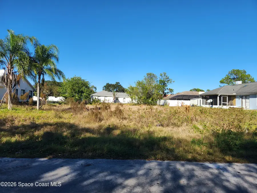 621 Munich Street Nw, Palm Bay, FL 32907 - #2