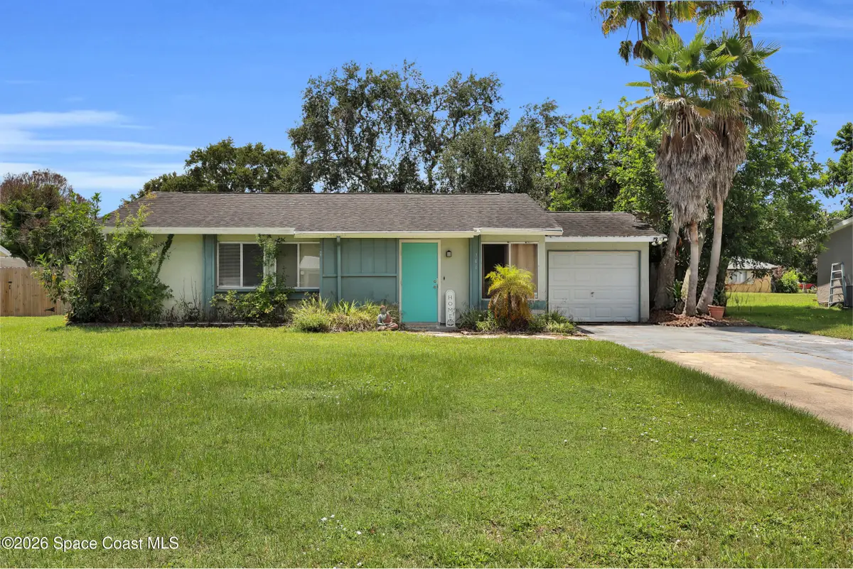 741 23rd Place Sw, Vero Beach, FL 32962 - #1