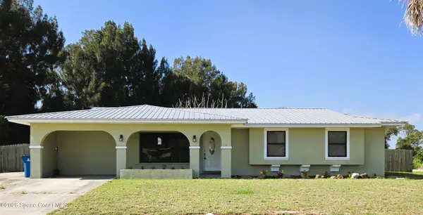 940 Bacon Circle Ne, Palm Bay, FL 32905