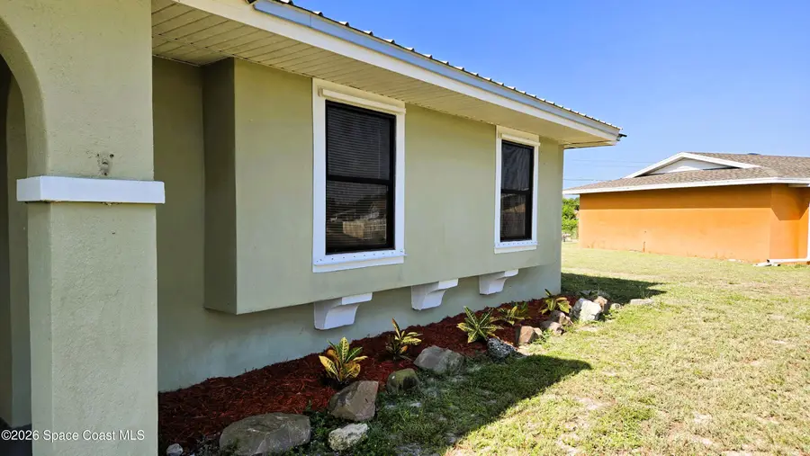 940 Bacon Circle Ne, Palm Bay, FL 32905 - #2