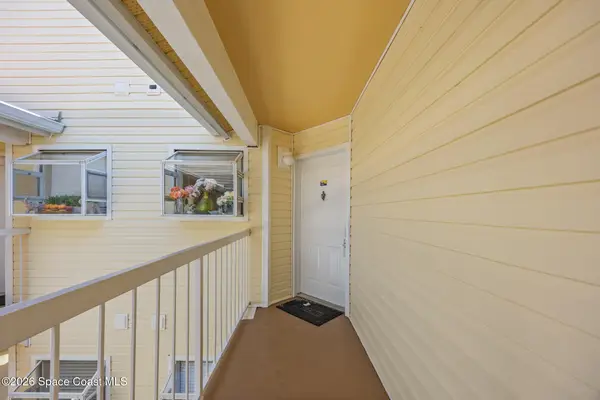 650 Island Club Court #160, Indialantic, FL 32903
