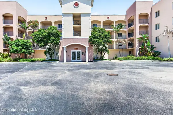 123 Lancha Circle #306, Satellite Beach, FL 32937