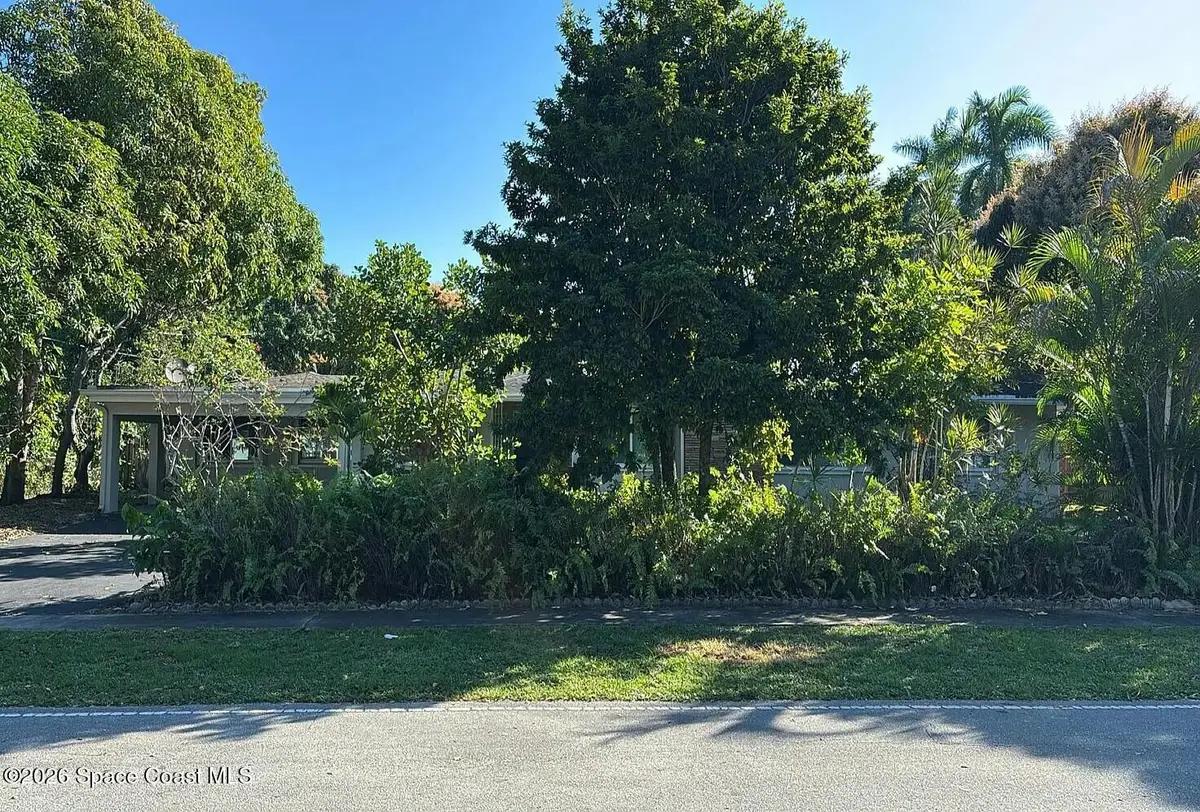 824 Holly Lane, Plantation, FL 33317 - #1