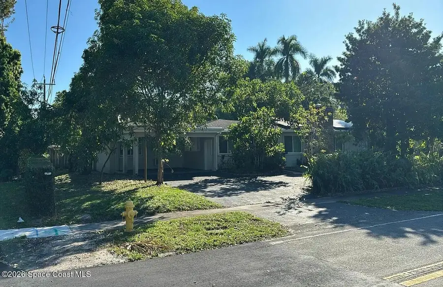 824 Holly Lane, Plantation, FL 33317 - #2