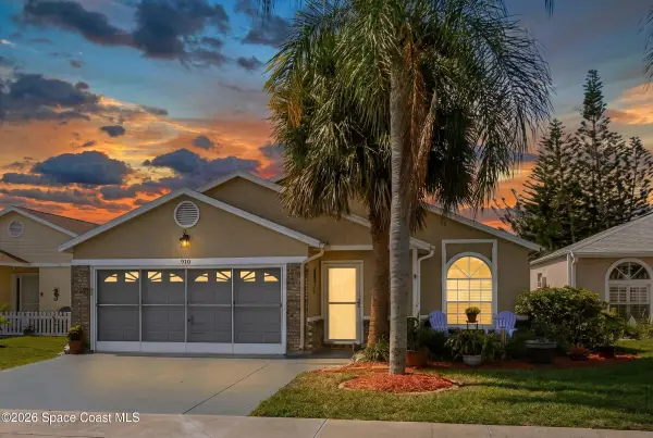 910 Cross Lake Drive, Melbourne, FL 32901