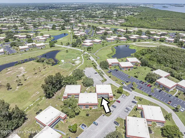 50 Woodland Drive #202, Vero Beach, FL 32962