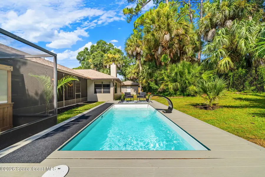 649 Narragansett Street Ne, Palm Bay, FL 32907 - #2