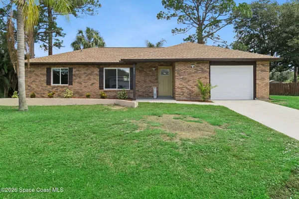 771 Boc Circle Nw, Palm Bay, FL 32907