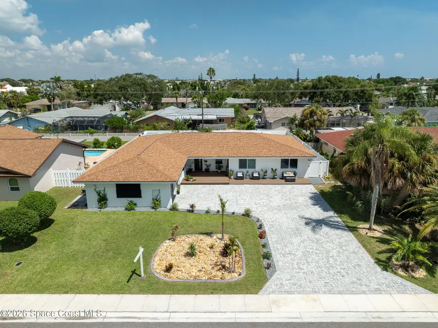590 Sherwood Avenue, Satellite Beach, FL 32937 - #3