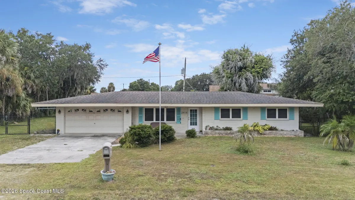 2414 Greenway Drive, Melbourne, FL 32901 - #1
