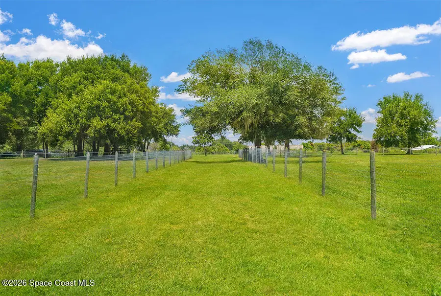 3560 Pennsylvania Avenue N, Mims, FL 32754 - #3