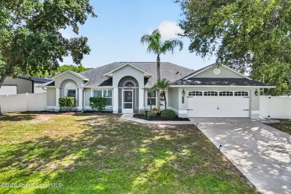 564 Hammond Street Sw, Palm Bay, FL 32908