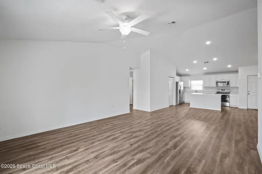 927 Tacaro Avenue Se, Palm Bay, FL 32909 - #3