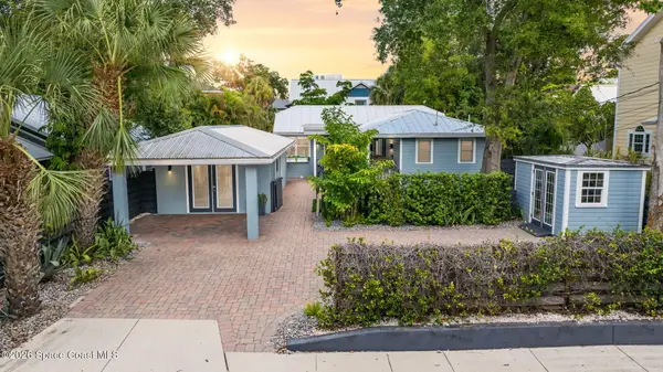 1841 Laurel Street, Sarasota, FL 34232