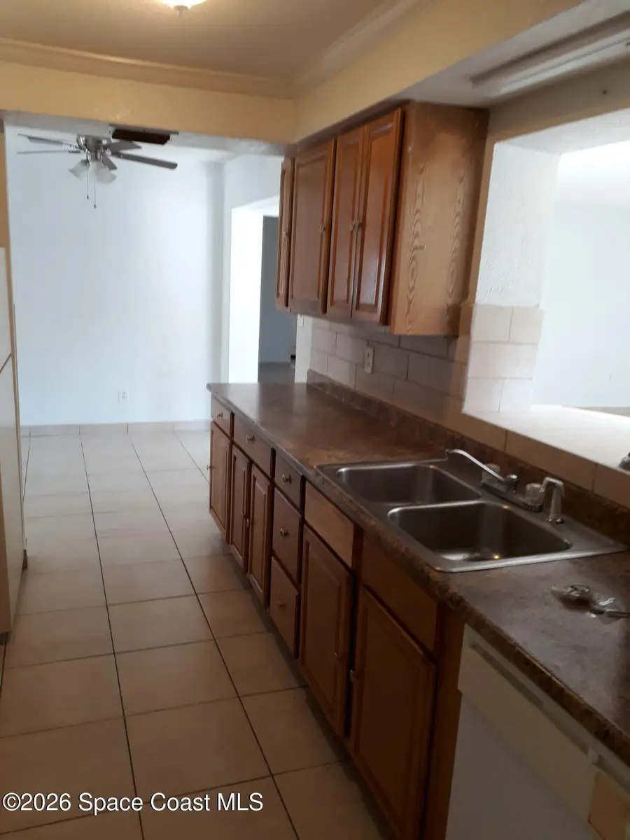 505 Palm Avenue, Fort Pierce, FL 34982 - #2