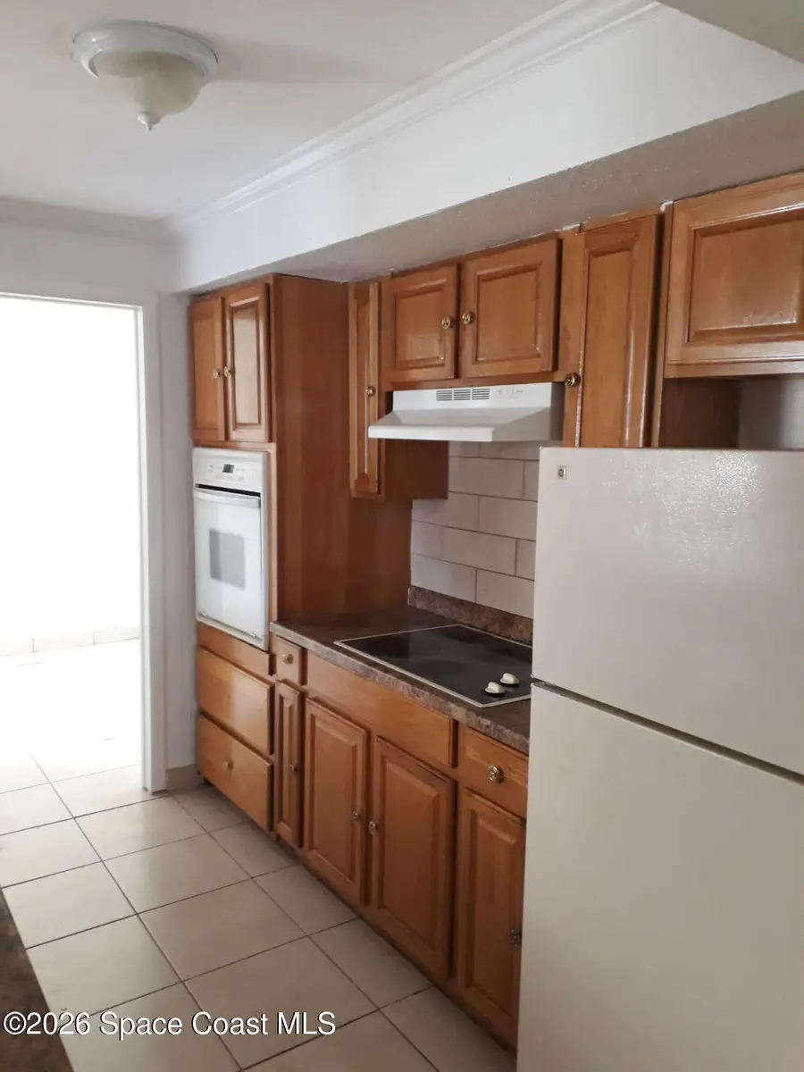 505 Palm Avenue, Fort Pierce, FL 34982 - #3