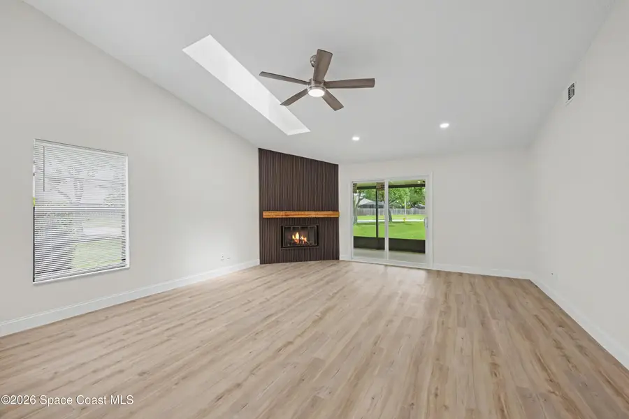 3727 Teakwood Court Sw, Melbourne, FL 32935 - #3