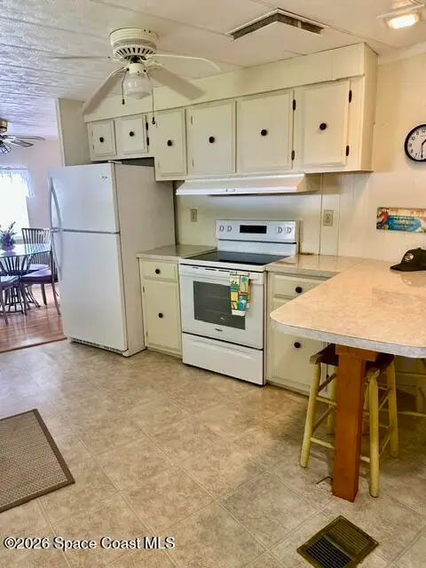 931 Spruce Street, Barefoot Bay, FL 32976 - #2