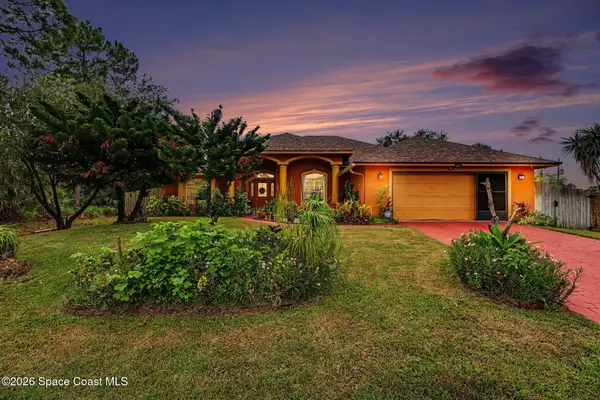 882 Palo Alto Street Se, Palm Bay, FL 32909