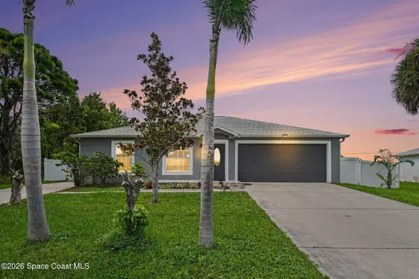 787 Yukon Street Ne, Palm Bay, FL 32907