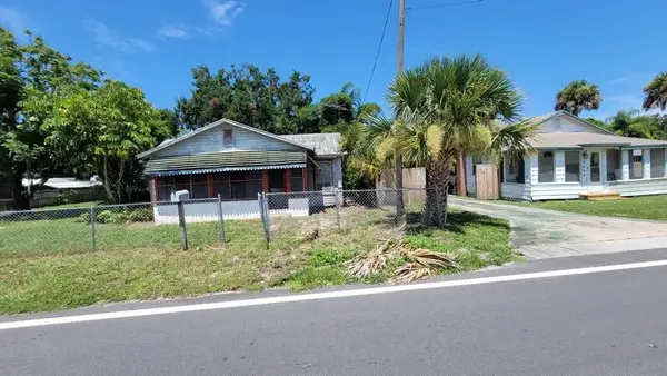 2345 Broadway Avenue, Mims, FL 32754