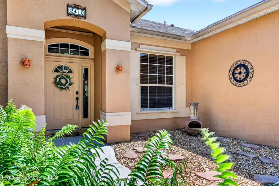 2410 Summer Brook Street, Melbourne, FL 32940 - #2