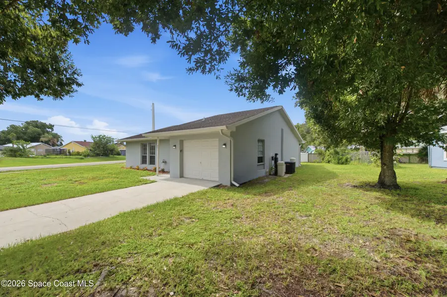 801 Cody Avenue, Sebastian, FL 32958 - #2
