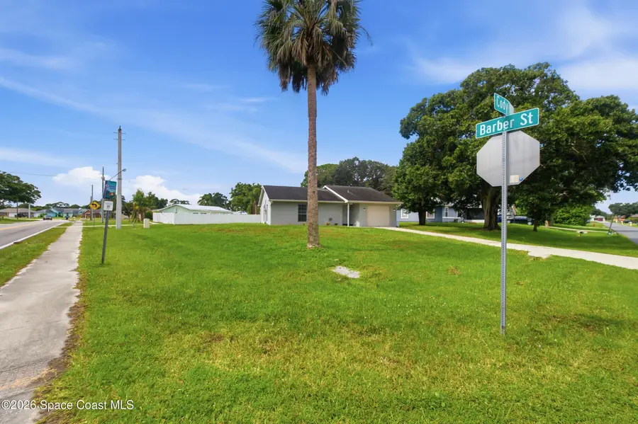 801 Cody Avenue, Sebastian, FL 32958 - #3