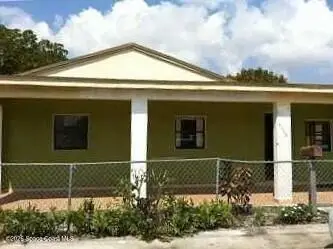 4288 E 10th Avenue, Hialeah, FL 