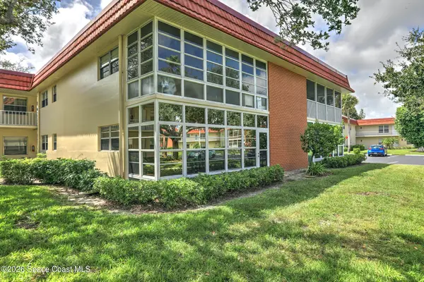 46 Woodland Drive #106, Vero Beach, FL 32962