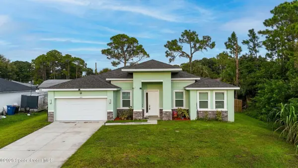 1865 Gallivan Street Nw, Palm Bay, FL 32907