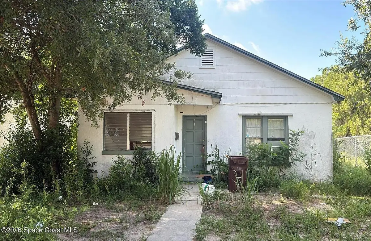 23 W Sessoms Avenue, Lake Wales, FL 33853 - #1