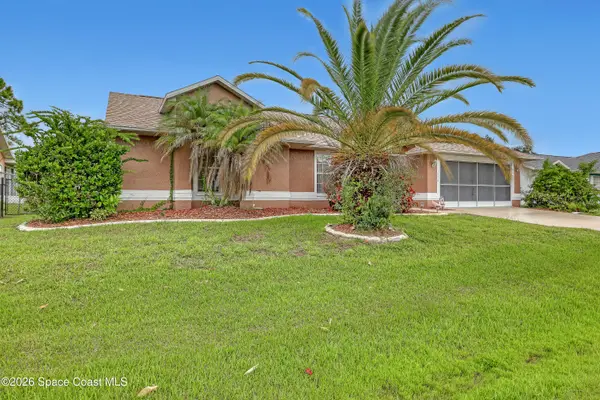 1733 Dalroy Street Nw, Palm Bay, FL 32907
