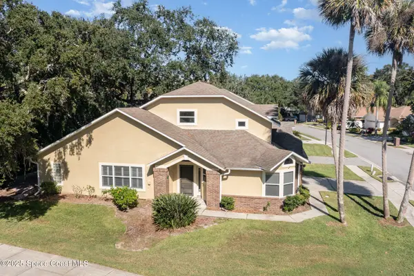 670 Lakewood Lane, Titusville, FL 32780