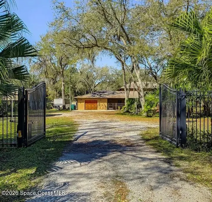 2316 Tomoka Farms Road, Port Orange, FL 32128 - #2