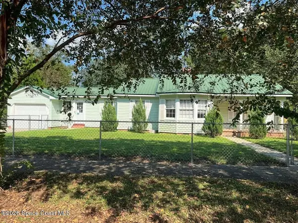 635 5th Street, Chipley, FL 32428