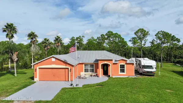 13850 77th Street, Fellsmere, FL 32948