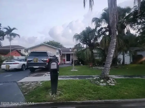 9033 SW 5th Street, Boca Raton, FL 33433