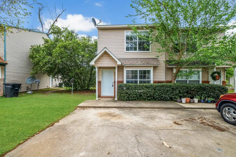 2752 Tess Circle, Tallahassee, FL 32304 - Image #2