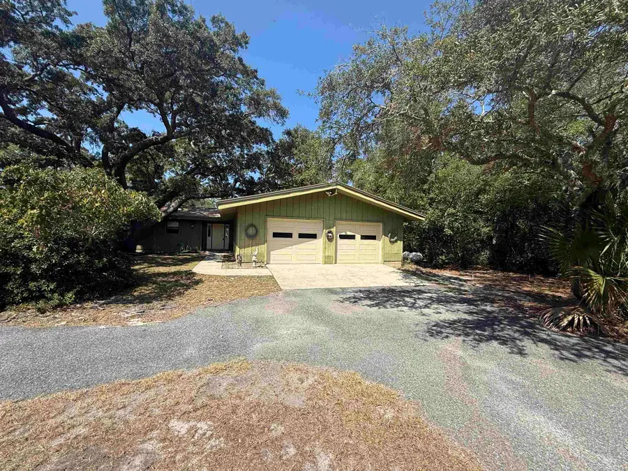 17 S Bayshore Drive, Eastpoint, FL 32328 - #2