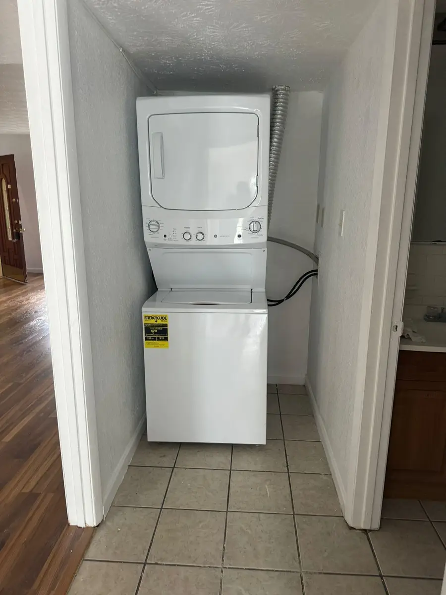 2020 Continental Avenue #221, Tallahassee, FL 32304 - Image #2