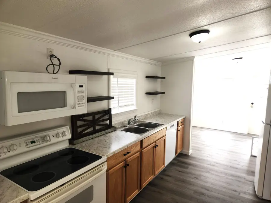 17446 Guilford Court, Blountstown, FL 32424 - Image #2