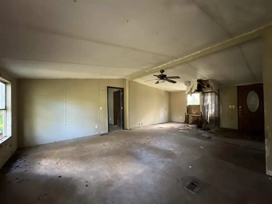 599 E Buckhorn Trail, Greenville, FL 32331 - Image #3