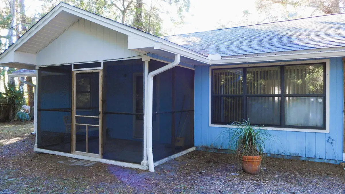 144 21st Street, Apalachicola, FL 32320 - Image #1